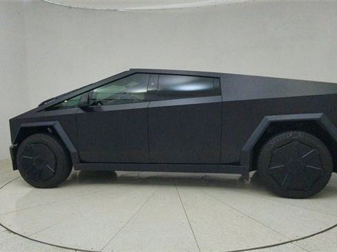 Used 2024 Tesla Cybertruck Cyberbeast image 63