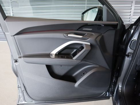 New 2025 Audi Q5 Premium Plus image 26