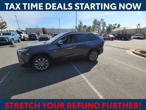 Used 2024 Toyota RAV4 Limited w/ Advanced Technology Package image 8