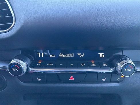 Certified 2025 MAZDA CX-30 AWD 2.5 S w/ Premium Package image 19