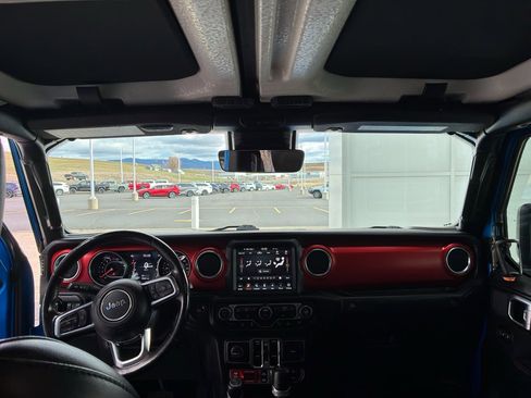 Used 2020 Jeep Gladiator Rubicon image 18
