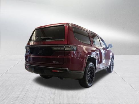 New 2026 Jeep Grand Wagoneer Limited image 2