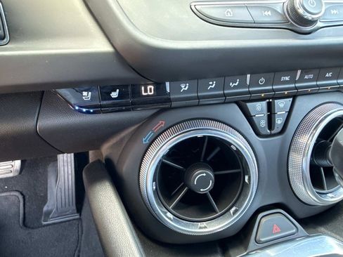 Used 2021 Chevrolet Camaro LT RWD image 22