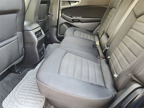 Used 2018 Ford Edge SEL image 23
