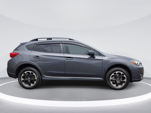 Used 2021 Subaru Crosstrek 2.0i Premium AWD/4WD image 4