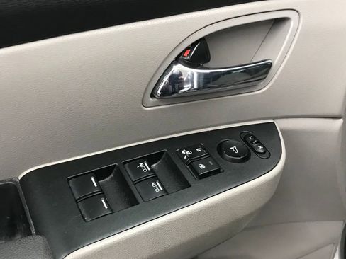 Used 2015 Honda Odyssey EX-L image 10