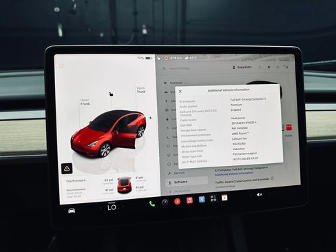 Used 2023 Tesla Model Y Long Range AWD/4WD image 33