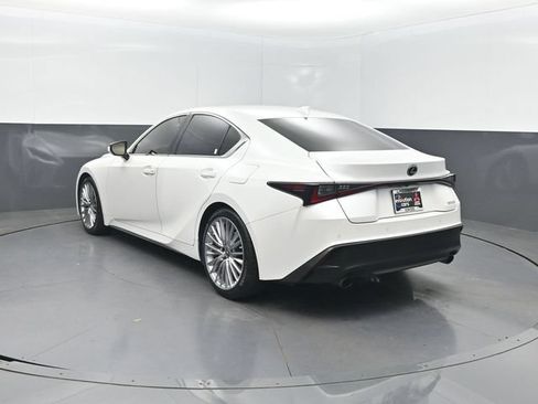 Used 2022 Lexus IS 300 w/ Premium Package RWD image 29