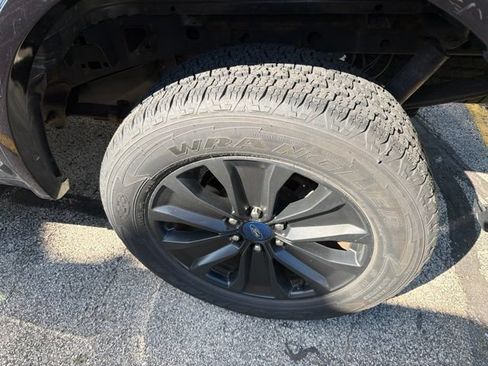 Used 2019 Ford F150 XLT w/ Equipment Group 302A Luxury AWD/4WD image 7