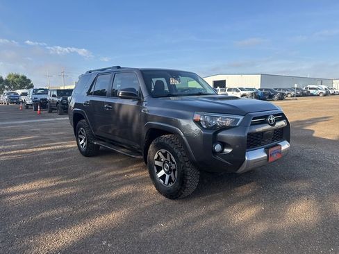 Used 2020 Toyota 4Runner TRD Off-Road image 8