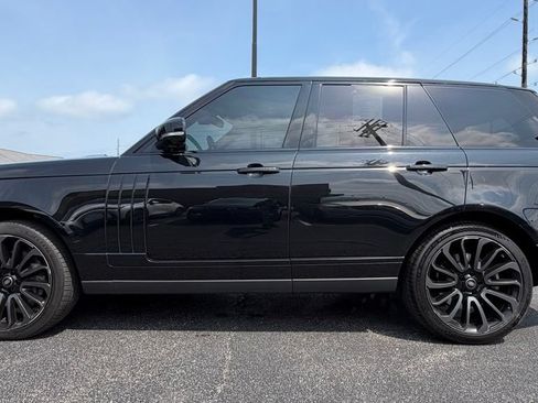 Used 2015 Land Rover Range Rover Supercharged AWD/4WD image 3