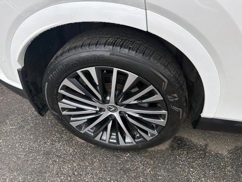 Used 2023 Lexus RX 350 Premium Plus w/ Accessory Package AWD/4WD image 5
