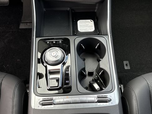 New 2026 Kia Carnival SX Prestige FWD image 7
