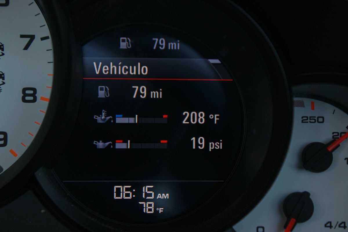 Used 2016 Porsche 911 Carrera 4S w/ Sport Chrono Package AWD/4WD image 28