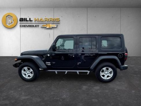 Used 2019 Jeep Wrangler Unlimited Sport S AWD/4WD image 13