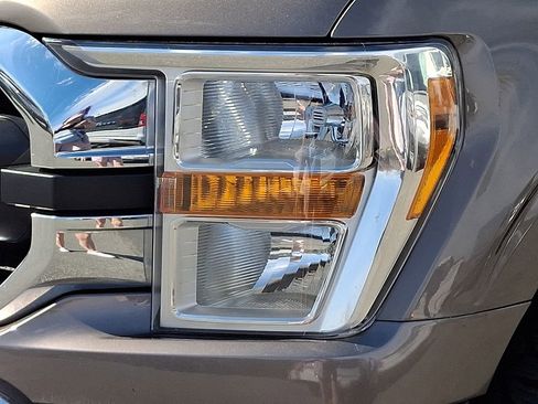 Used 2022 Ford F150 XLT w/ Trailer Tow Package AWD/4WD image 9
