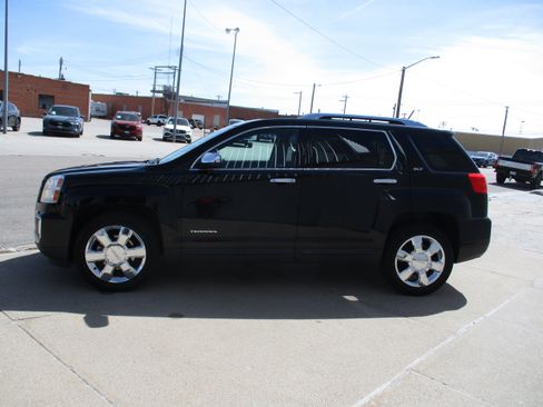 Used 2016 GMC Terrain SLT w/ Open Road Package image 4