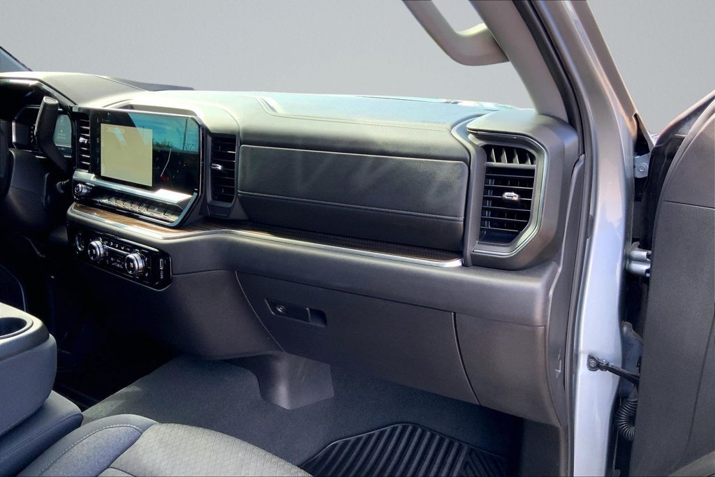 Used 2024 GMC Sierra 1500 Elevation AWD/4WD image 15
