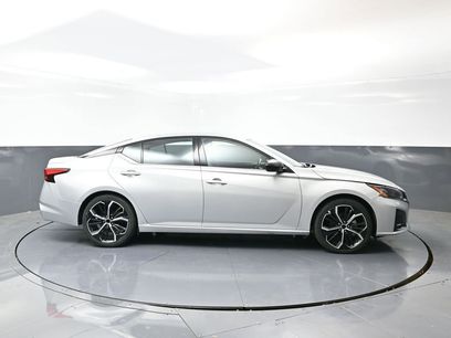 Used 2024 Nissan Altima 2.5 SR