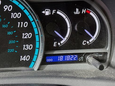 Used 2014 Toyota Venza LE w/ LE Convenience Package AWD/4WD image 12