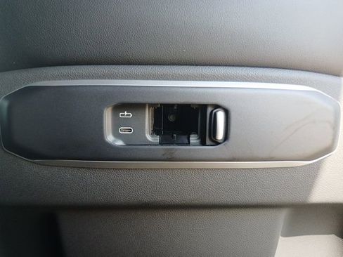 New 2026 BMW X5 xDrive50e AWD/4WD image 15