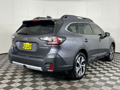 Used 2022 Subaru Outback Limited AWD/4WD image 6