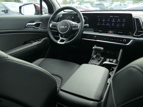 New 2025 Kia Sportage SX image 23