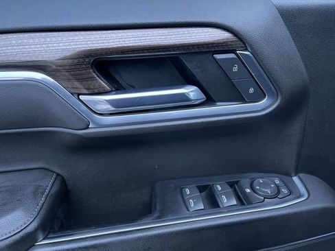 Used 2022 Chevrolet Silverado 1500 RST image 23