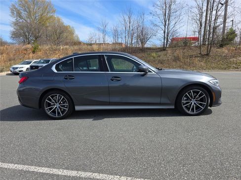 Used 2020 BMW 330i Sedan w/ Convenience Package image 7