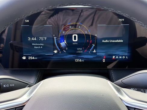 Used 2026 Chevrolet Equinox LT image 39