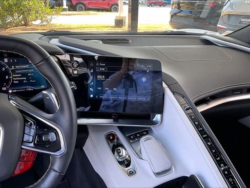 Certified 2024 Chevrolet Corvette Stingray Preferred Cpe w/ Z51 Performance Package image 8