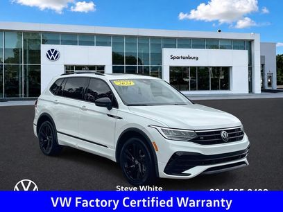 Certified 2024 Volkswagen Tiguan SE R-Line