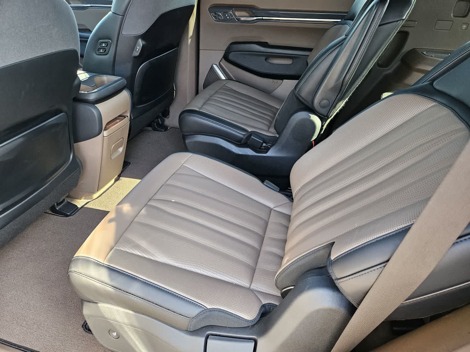 Certified 2024 Kia EV9 GT-Line AWD/4WD image 28