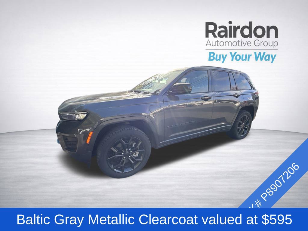 Used 2023 Jeep Grand Cherokee 30th Anniversary AWD/4WD image 3