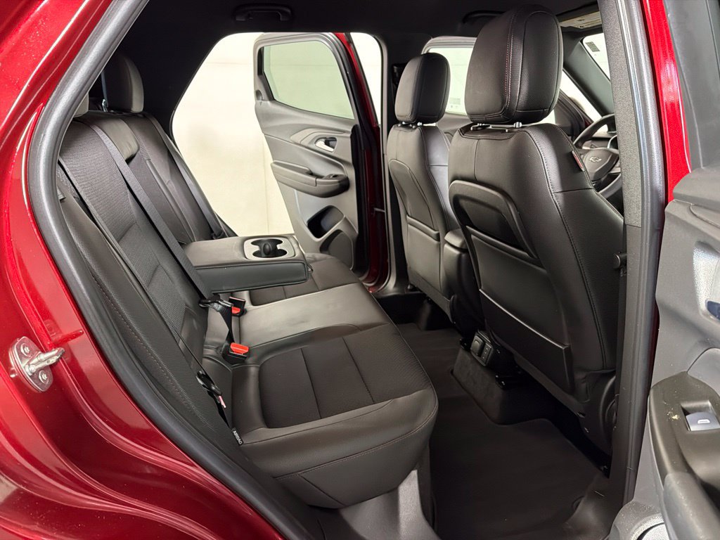 Used 2022 Chevrolet TrailBlazer RS w/ Technology Package FWD image 22