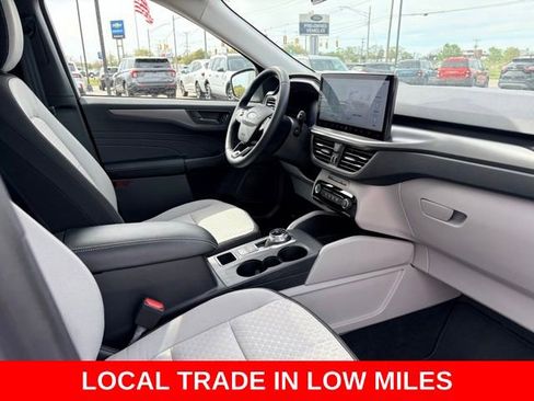 Used 2024 Ford Escape Active w/ Tech Pack #1 AWD/4WD image 13