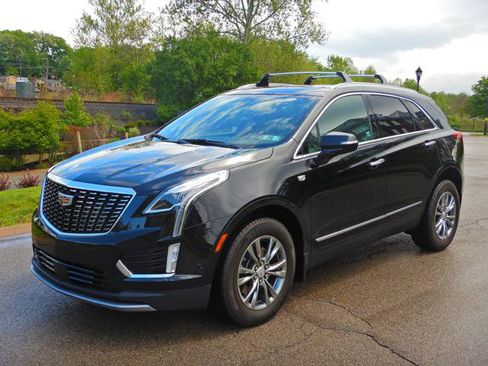 Used 2023 Cadillac XT5 Premium Luxury w/ Technology Package AWD/4WD image 1