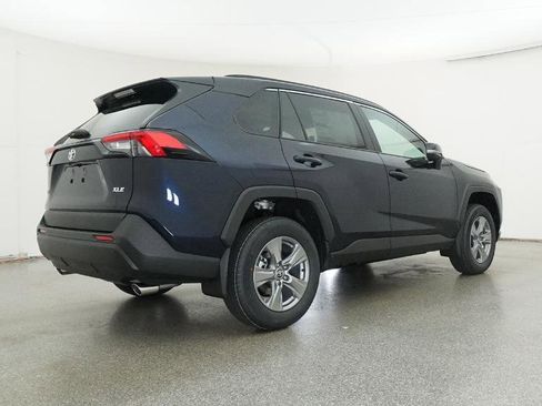 New 2025 Toyota RAV4 XLE image 21