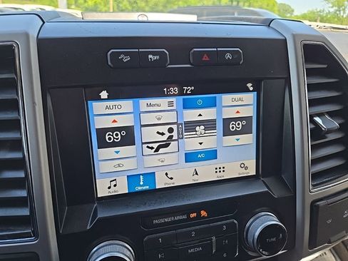 Used 2019 Ford F150 Lariat w/ Equipment Group 502A Luxury AWD/4WD image 84