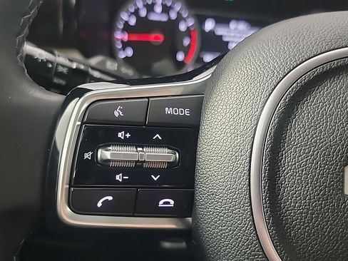 Used 2023 Kia Sorento X-Line EX image 28