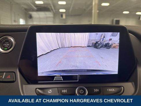 Used 2021 Chevrolet Blazer LT FWD image 19