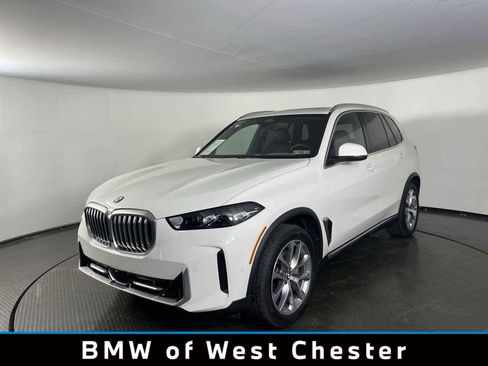 Certified 2024 BMW X5 xDrive40i w/ Parking Assistance Package image 1