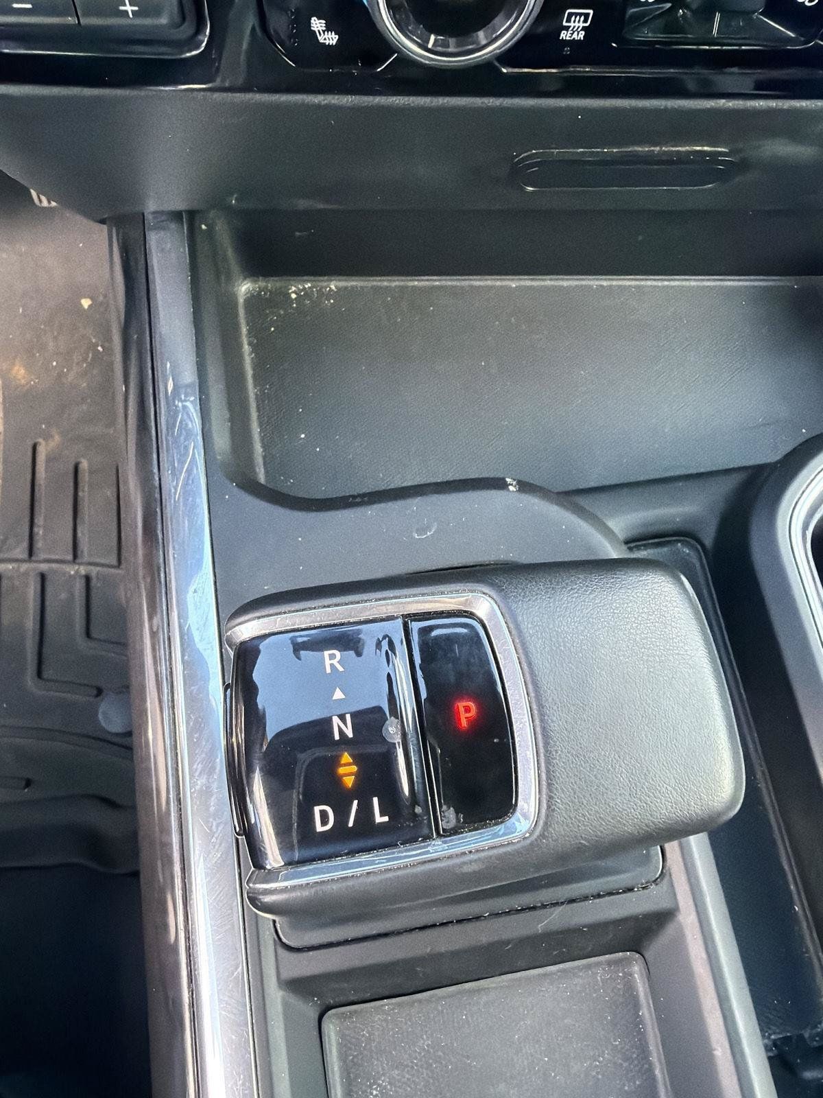 Used 2023 Chevrolet Silverado 1500 LTZ AWD/4WD image 16