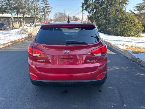 Used 2013 Hyundai Tucson GL image 7