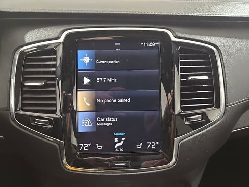 Used 2022 Volvo XC90 T8 Inscription image 17