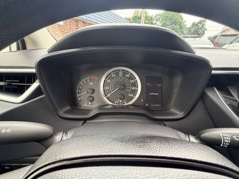 Used 2022 Toyota Corolla LE FWD image 8