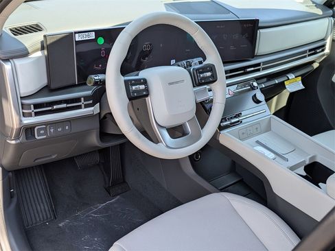 New 2026 Hyundai Santa Fe SE image 14