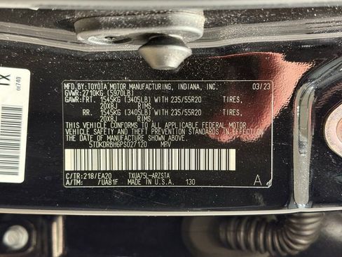 Used 2023 Toyota Highlander XSE AWD/4WD image 33