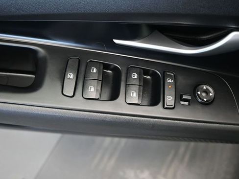 Used 2024 Hyundai Elantra SEL image 20