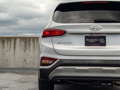 Used 2019 Hyundai Santa Fe SE AWD/4WD image 8
